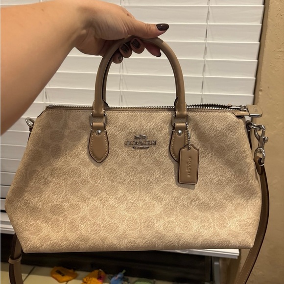 Coach Beige and Brown Shoulder Bag + matching wallet - Picture 6 of 8